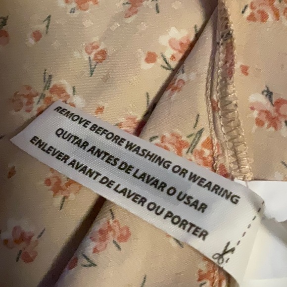 Madewell Satin Puff Sleeve V-Neck Top in Baby Breath Size XS - Picture 10 of 14